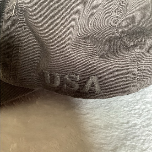 Hat/cap - Picture 5 of 6